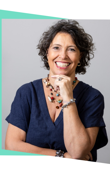 JULIANA (3) JULIANA (3)